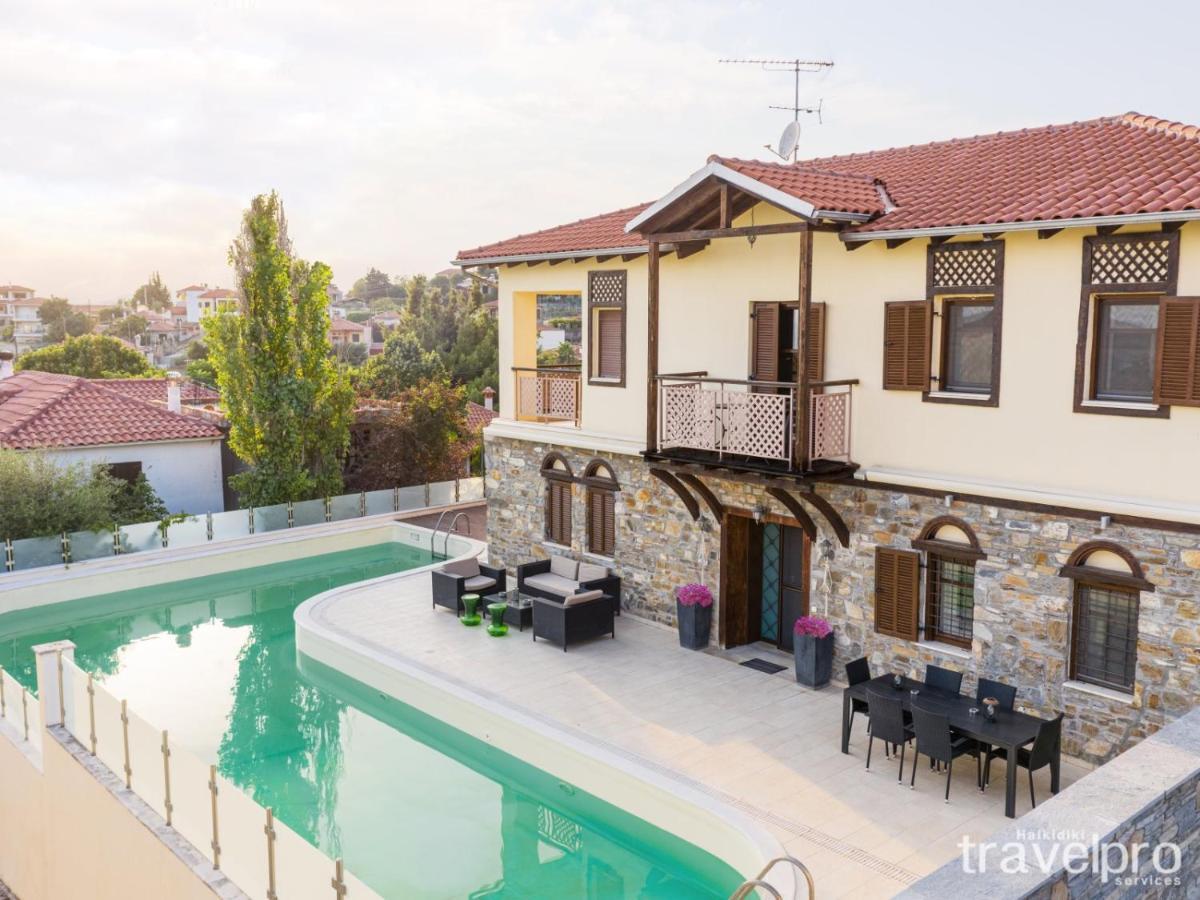 Villa Artemis By Rentalspro - Nikiti Halkidiki Luaran gambar