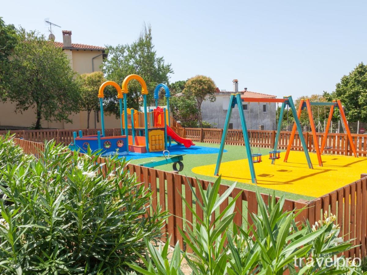 Villa Artemis By Rentalspro - Nikiti Halkidiki Luaran gambar