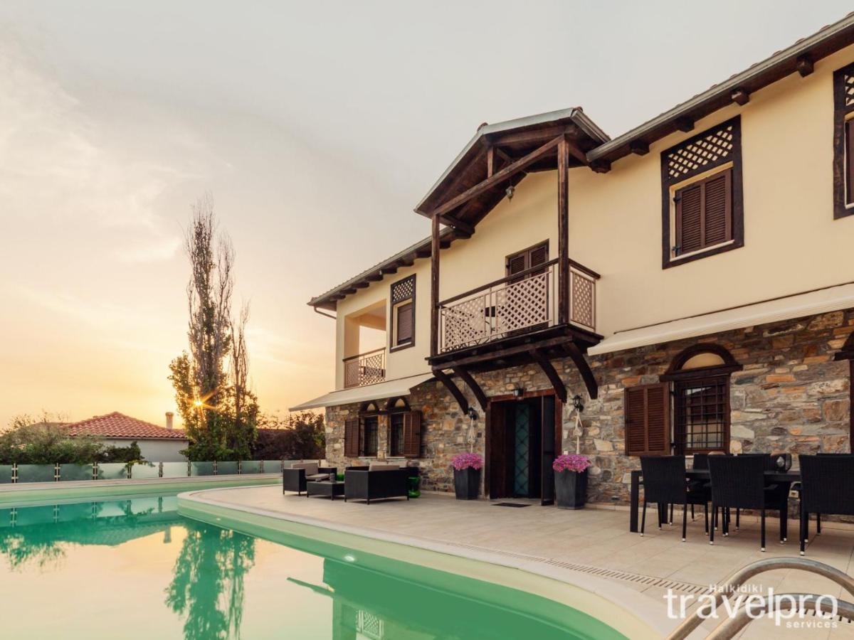 Villa Artemis By Rentalspro - Nikiti Halkidiki Luaran gambar